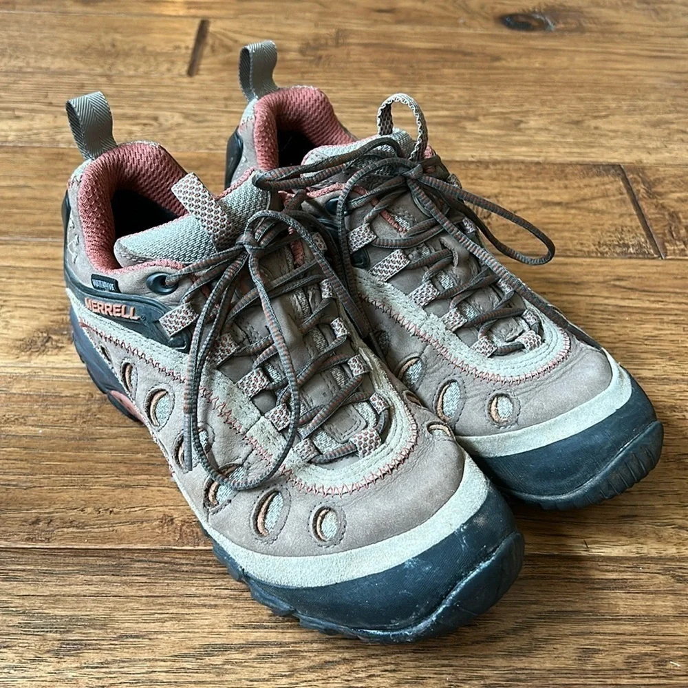 Merrell chameleon arc
